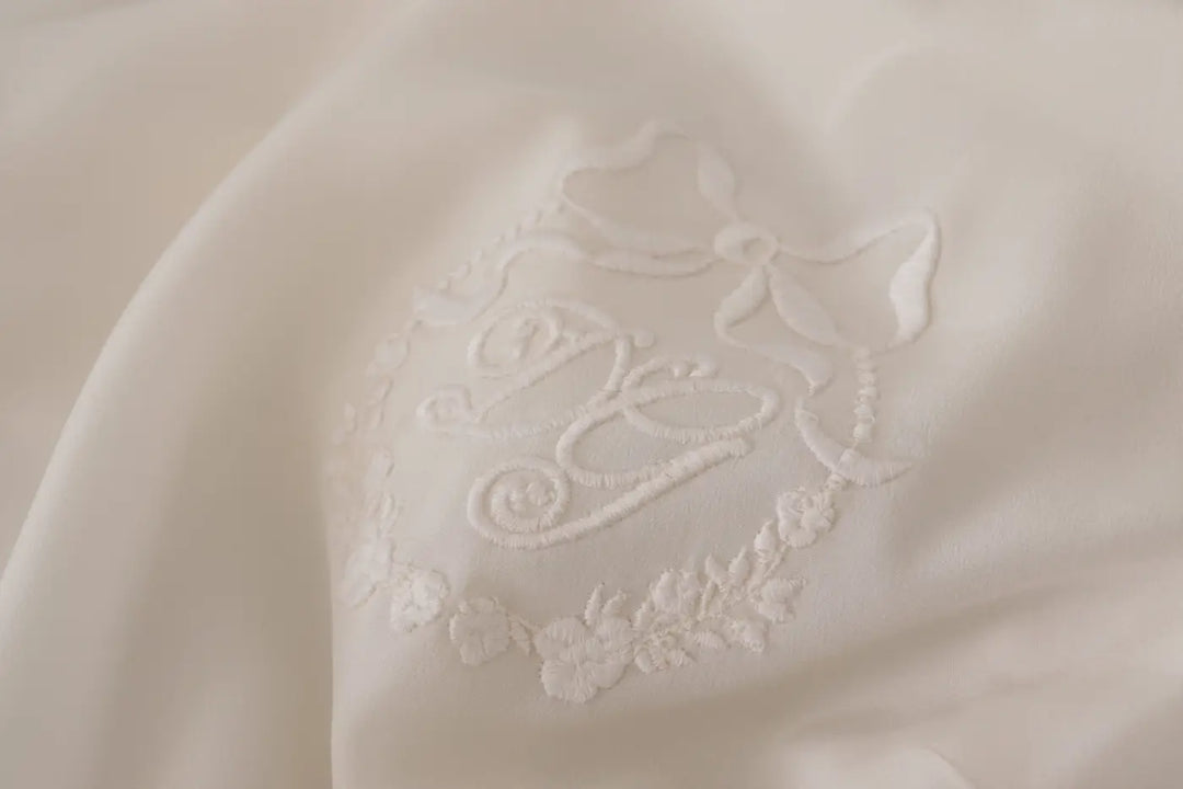 Dolce &amp; Gabbana White Silk DG Logo Embroidered Long Sleeves Blouse