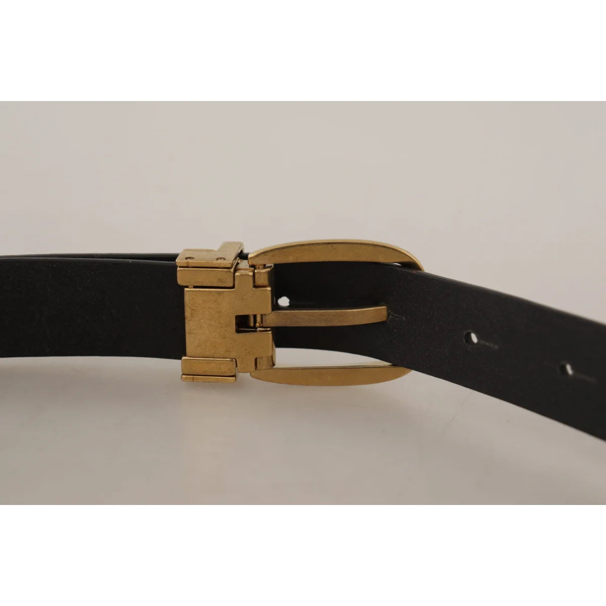 Gabbana Brown Leather Classic Belt with Engraved Metal Logo Buckle Dolce &
