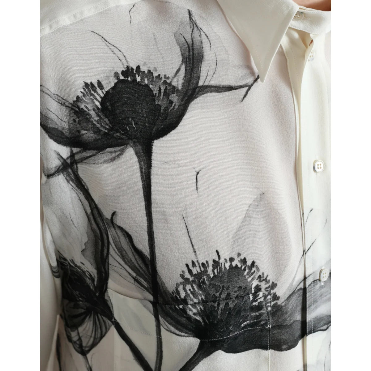 Gabbana White Floral Collared Silk Dress Shirt for Effortless Elegance Dolce &