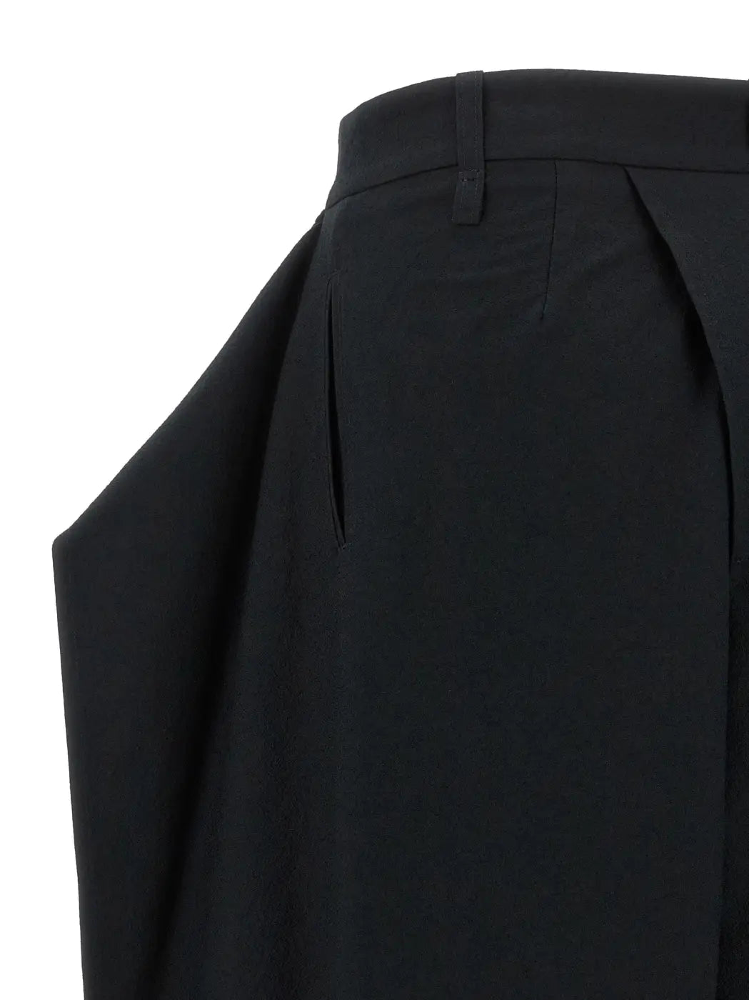 Issey Miyake Black Polyester Casual Pants