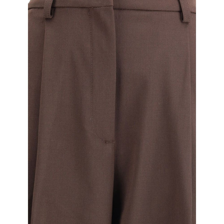 The Latest Pleated Pants