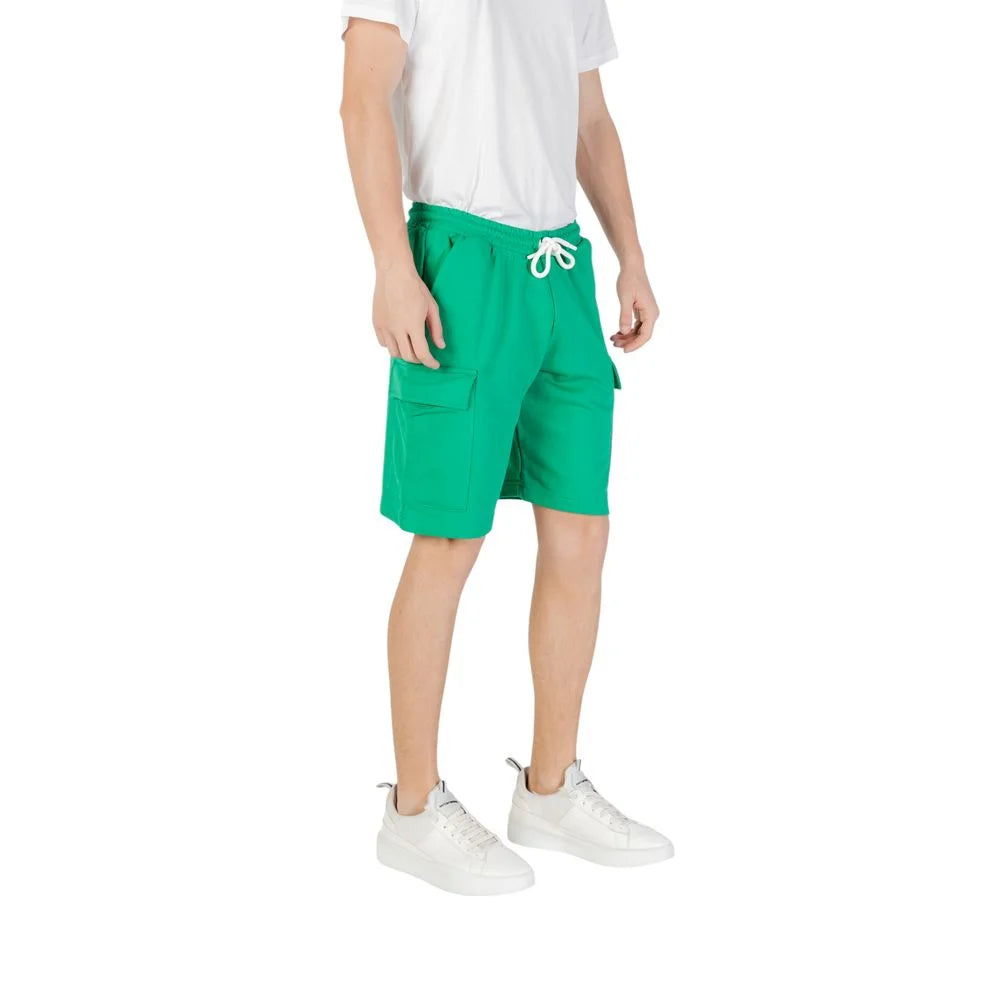 Logo Piccolo ICUS2S5B020 Men’s Sporty Bermuda Shorts for Active Comfort Icon