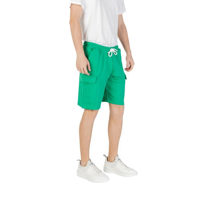Logo Piccolo ICUS2S5B020 Men’s Sporty Bermuda Shorts for Active Comfort Icon