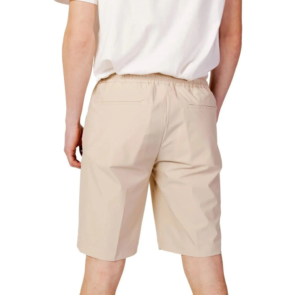 Lycra Plain Pattern Beige Shorts with Pockets Machine Washable Suns