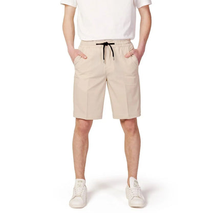 Lycra Plain Pattern Beige Shorts with Pockets Machine Washable Suns
