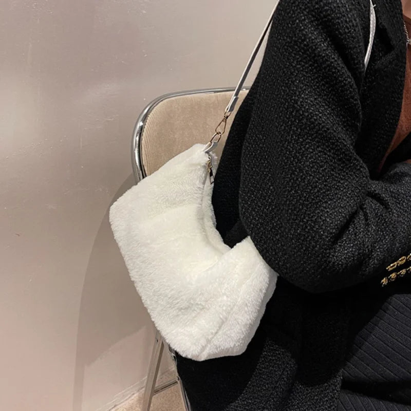 Sumptuous Fur Shoulder Bag for Your Fragrance Essentials Bags bags Trendsi