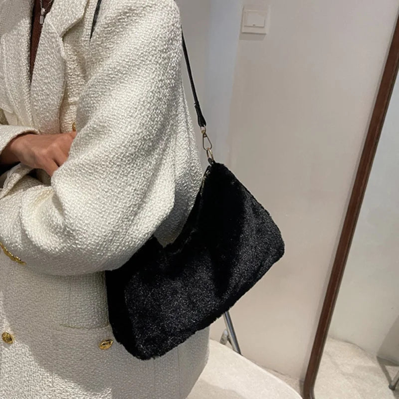 Sumptuous Fur Shoulder Bag for Your Fragrance Essentials Bags bags Trendsi