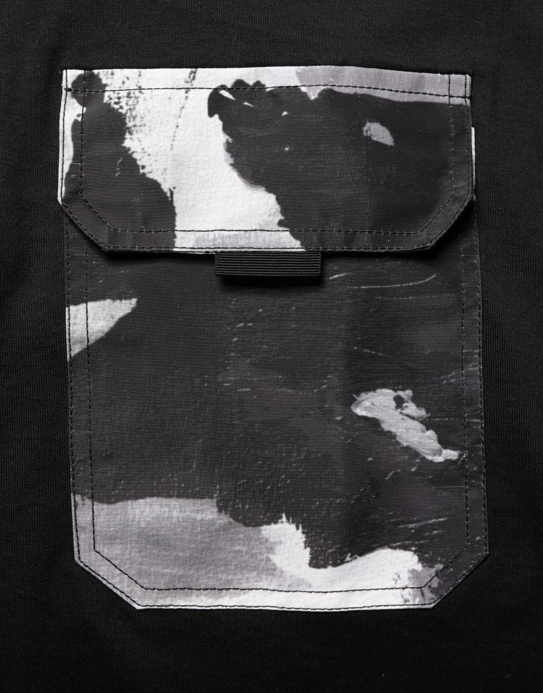Dolce &amp; Gabbana Black Camouflage Pocket Oversized T-shirt