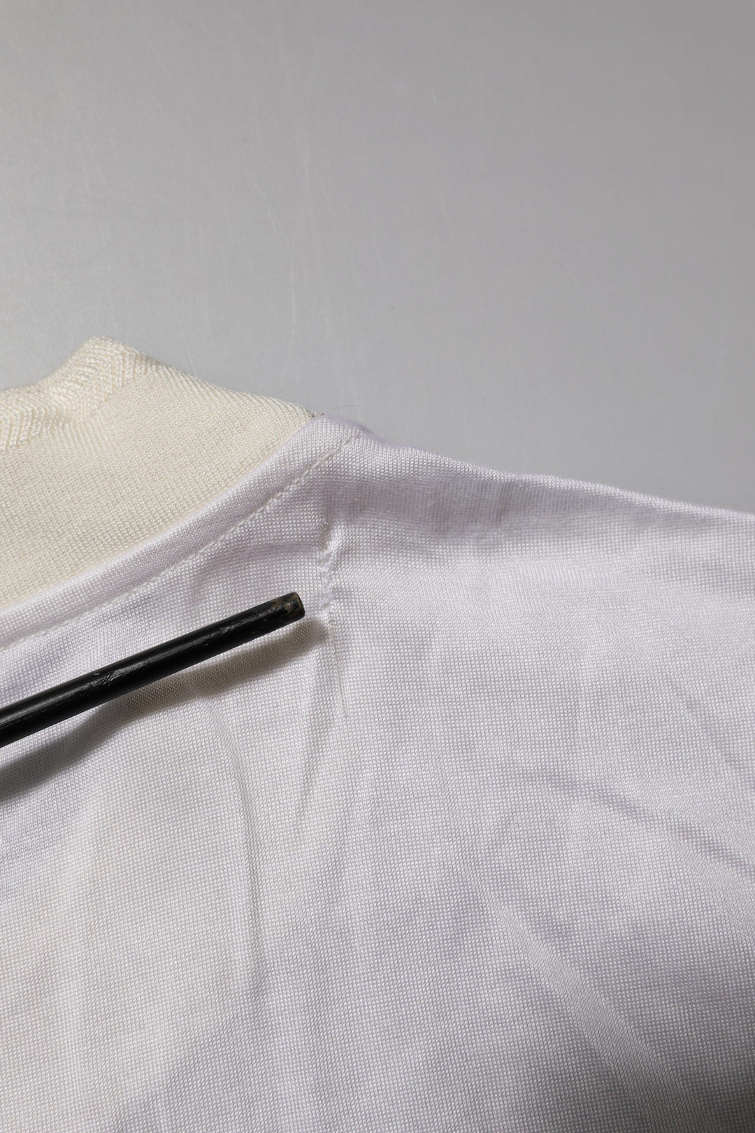Men’s Dolce &amp; Gabbana White Silk Crew Neck Long Sleeves T-shirt