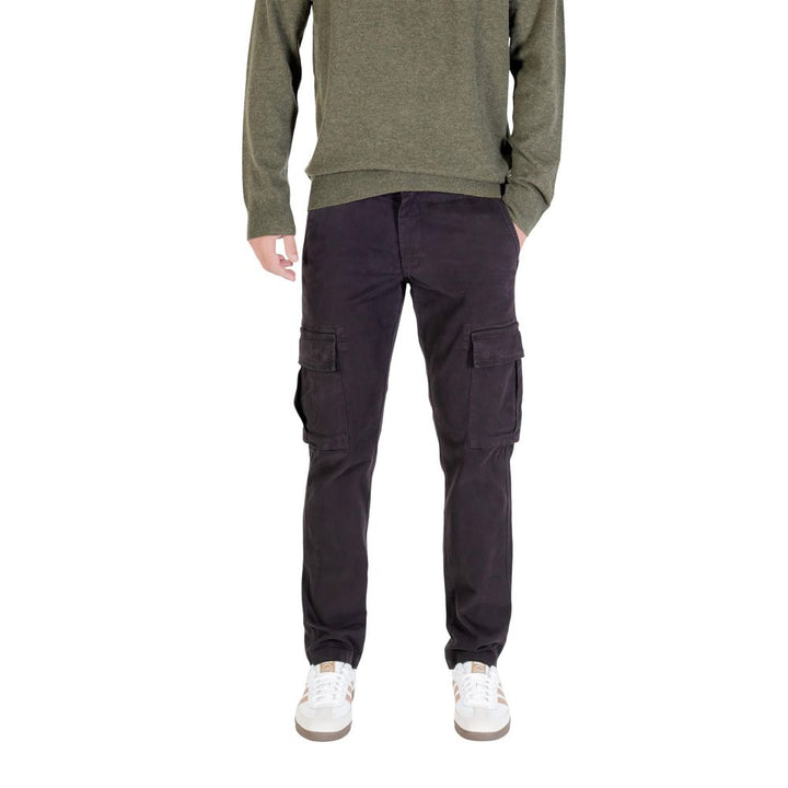Men’s Lyle &amp; Scott Black Cotton Cargo Pants