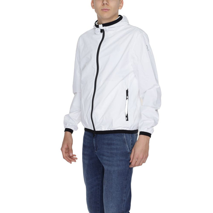 La veste blanche en polyester des Suns vole le soleil