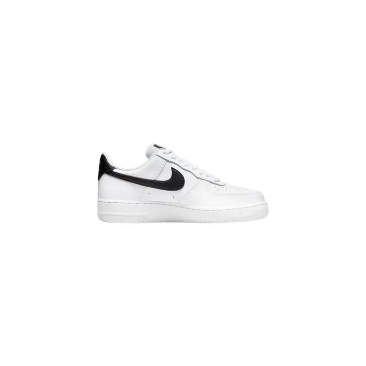 Nike Black and White Leather Low Top Sneakers