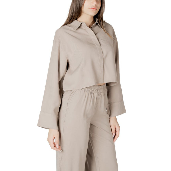 Only Blouses - Women’s Beige Viscose Blouse