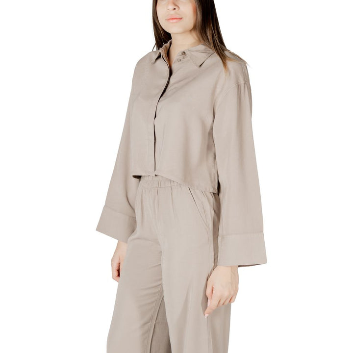 Only Blouses - Women’s Beige Viscose Blouse