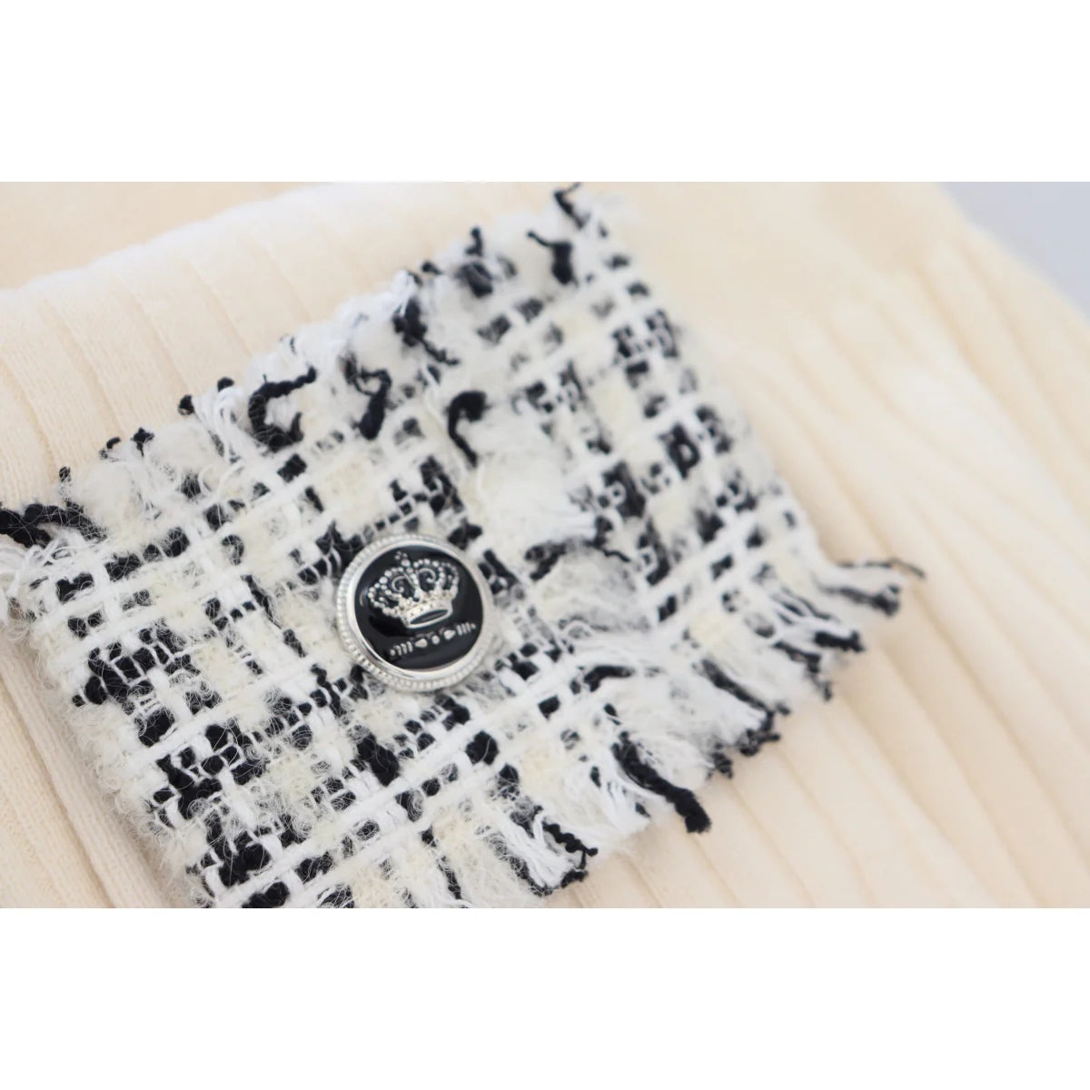 Showstopping Dolce Gabbana Virgin Wool Turtleneck &