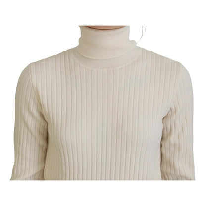Showstopping Dolce Gabbana Virgin Wool Turtleneck &