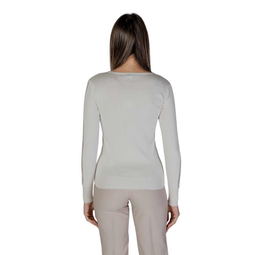 Street One - Cream Viscose Long Sleeve T-Shirt