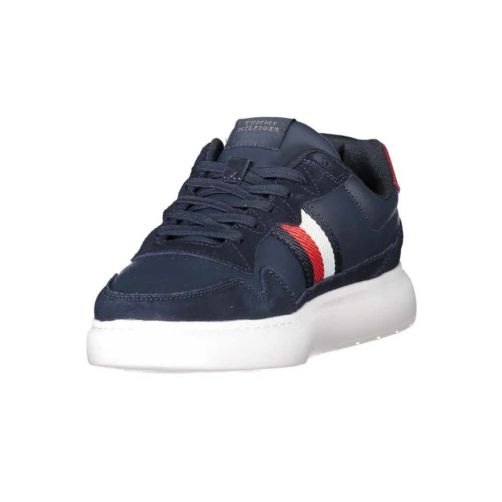 Tommy Hilfiger Sneakers for Trendsetters Bold Style and Modern Design