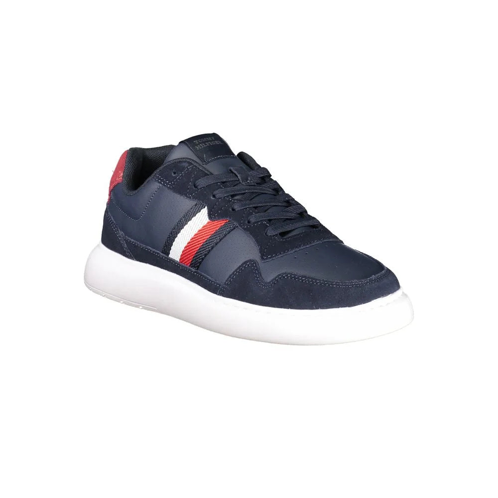 Tommy Hilfiger Sneakers for Trendsetters Bold Style and Modern Design