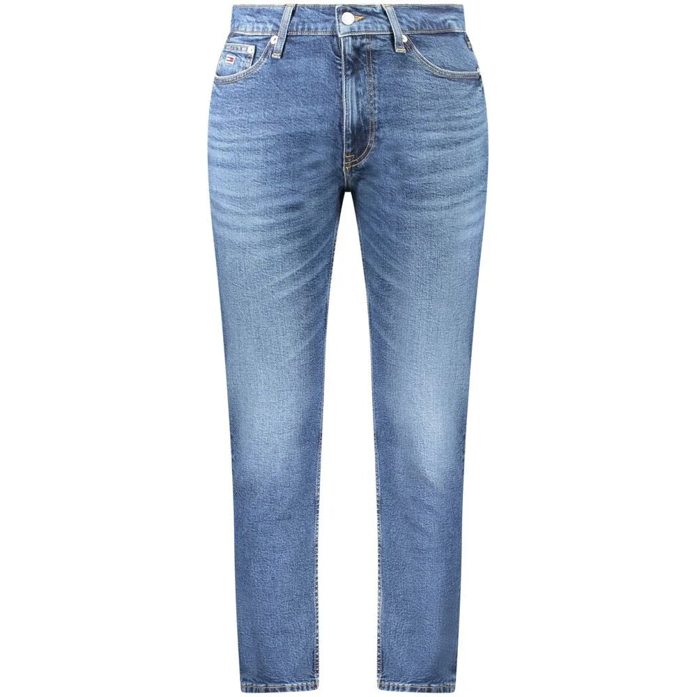 Tommy Hilfiger’s Dad Jeans Classic Blue Style with Modern Edge Hilfiger
