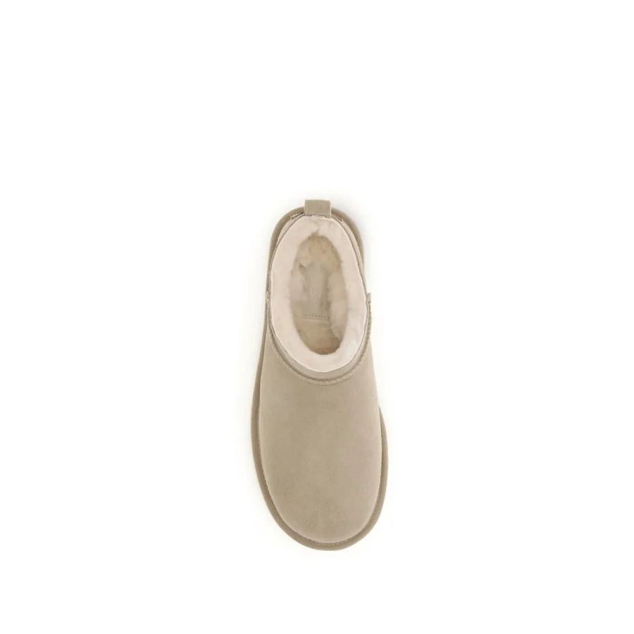 UGG Beige Calf Leather Bos Taurus Ankle Boots
