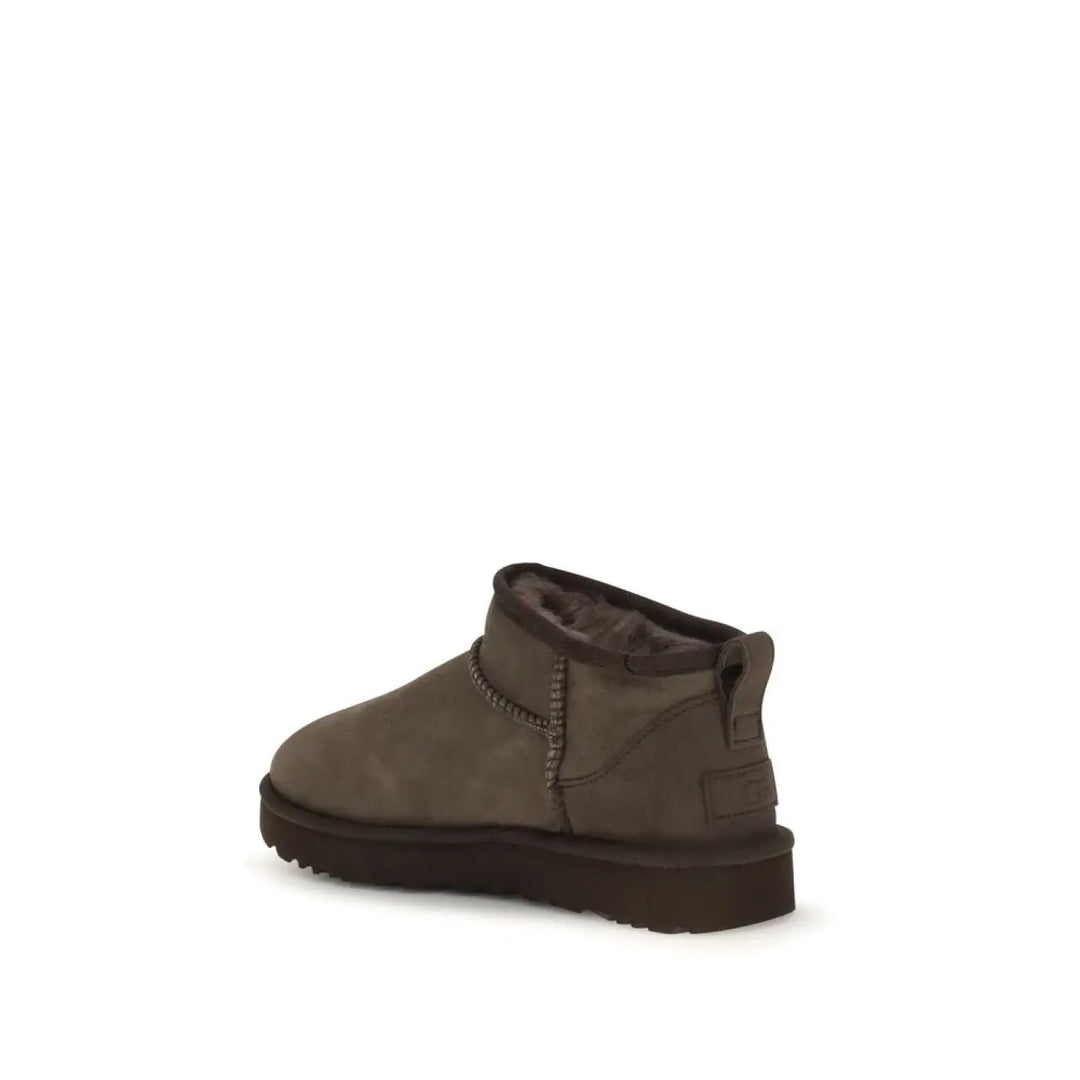 Ugg Brown Calf Leather Bos Taurus Ankle Boots