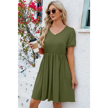 Chic Balloon Sleeve Dress: Flirty & Comfy! Clothing Tops Trendsi