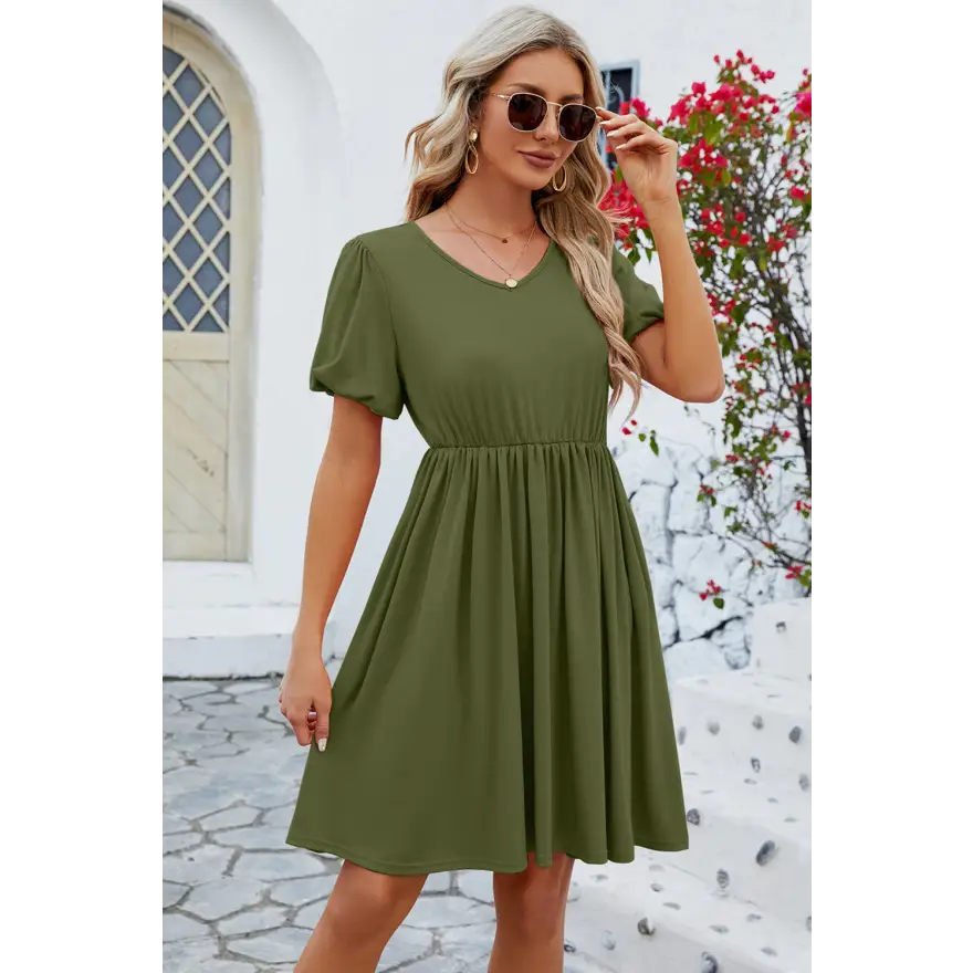 Chic Balloon Sleeve Dress: Flirty & Comfy! Clothing Tops Trendsi