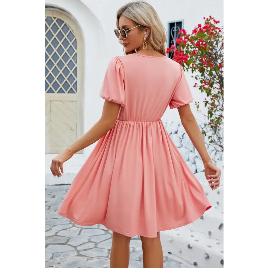 Chic Balloon Sleeve Dress: Flirty & Comfy! Clothing Tops Trendsi