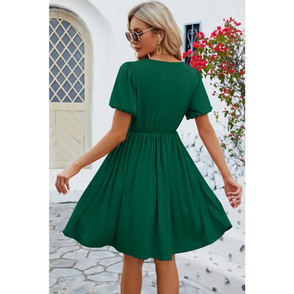 Chic Balloon Sleeve Dress: Flirty & Comfy! Clothing Tops Trendsi