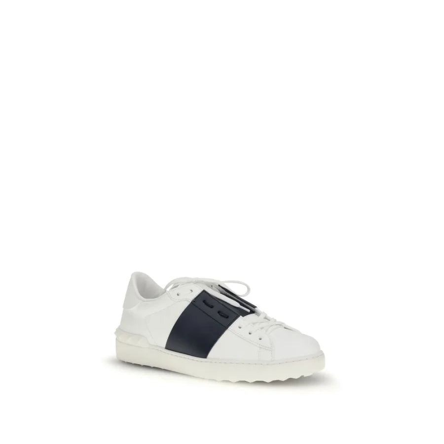 Valentino Garavani Black Calf Leather Bos Taurus Low Top Sneakers