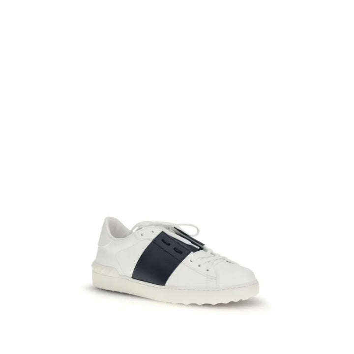 Valentino Garavani Black Calf Leather Bos Taurus Low Top Sneakers