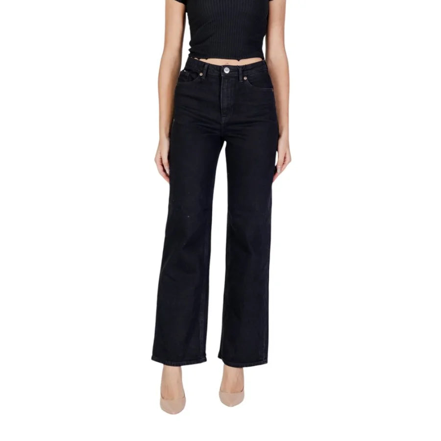 Vero Moda Black Cotton Mom Jeans