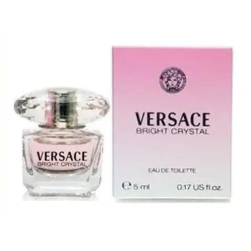 Experience the Allure of Bright Crystal Eau with Lush Floral Elegance Women’s Perfume Versace