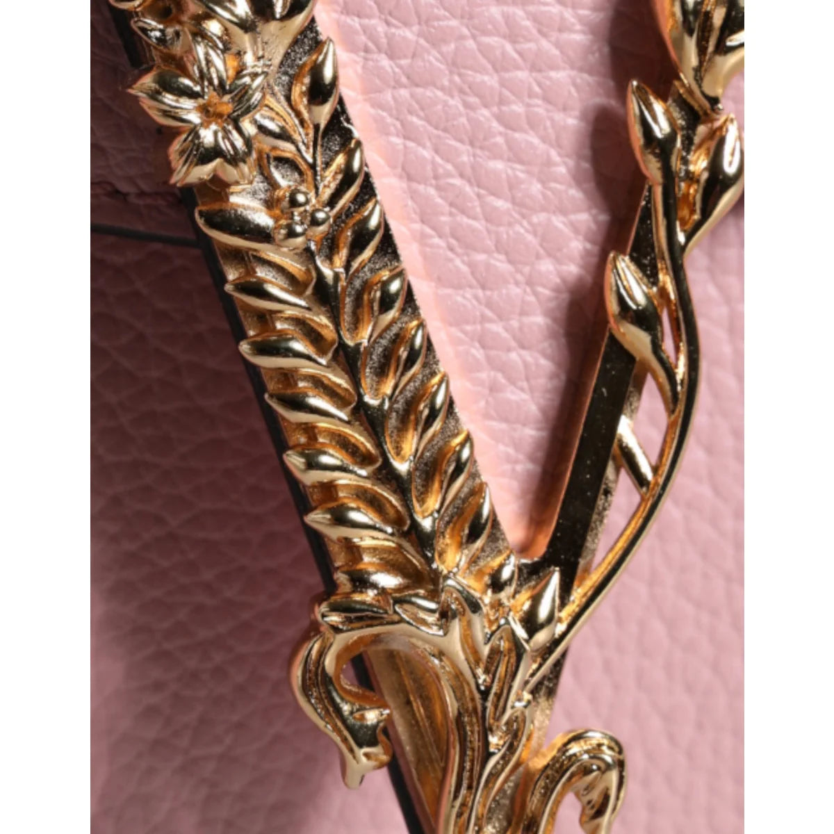 Versace Shoulder Bag Glamour Dress Ready for Iconic Style