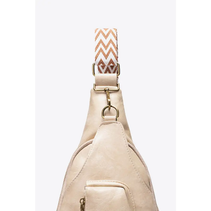 Women’s All the Feels Leather Sling Bag Trendy Pu Finish