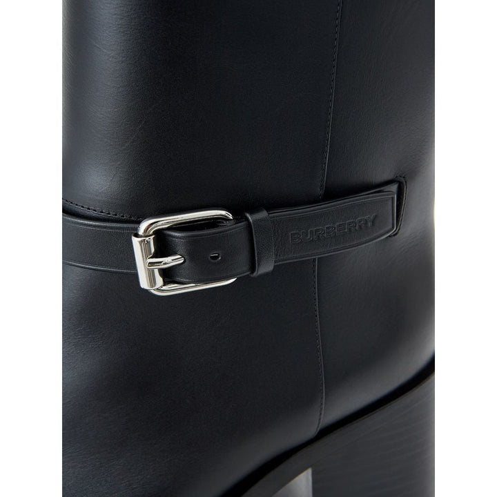 Bota de cuero negra Burberry