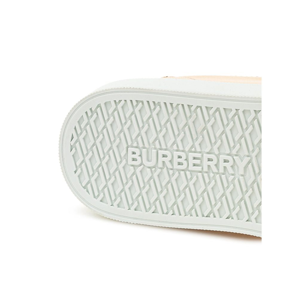 Baskets en cuir Burberry : un style déchaîné
