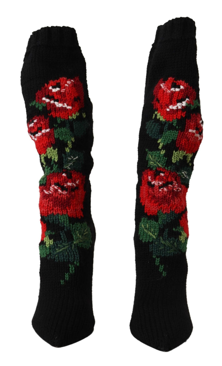 Botas estilo calcetín Dolce Gabbana con rosas rojas, un lujo revelado