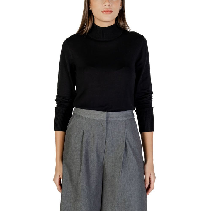 Women’s Ichi Black Viscose Turtleneck