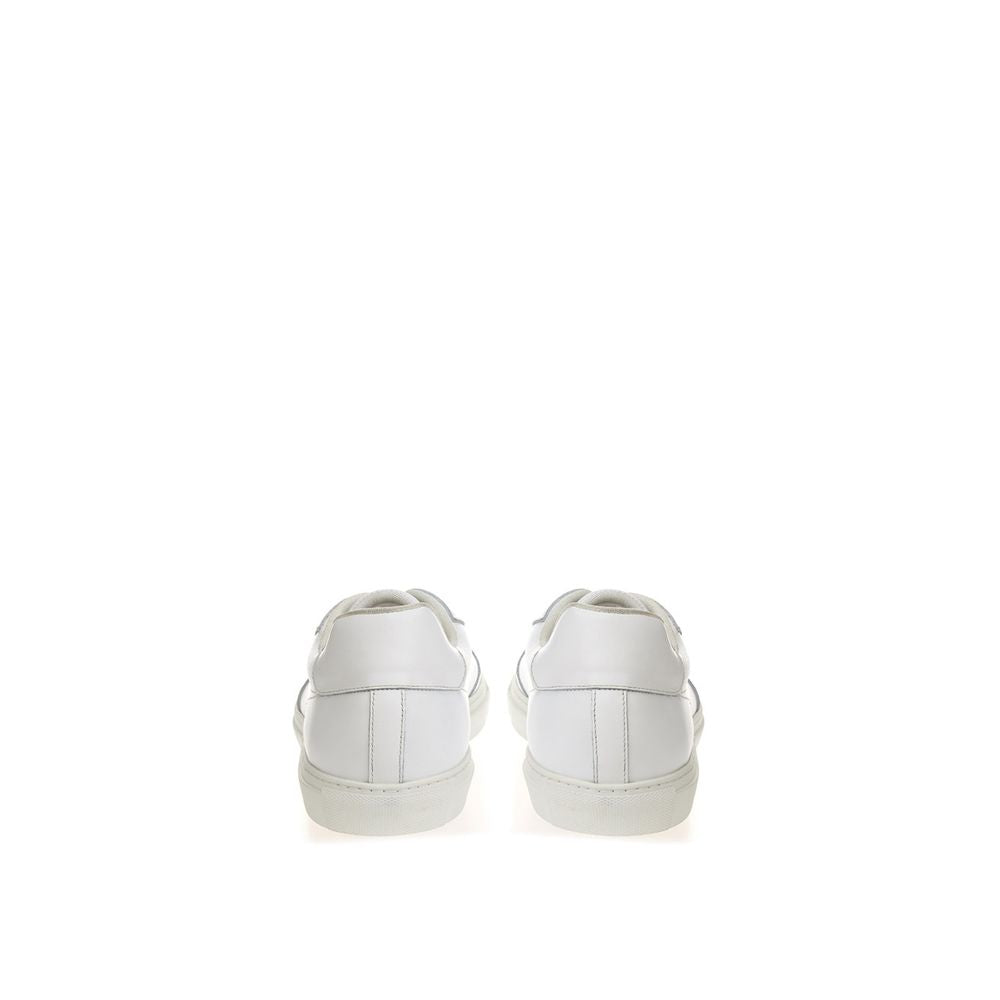 Baskets en cuir blanc Roberto Cavalli : le luxe déchaîné