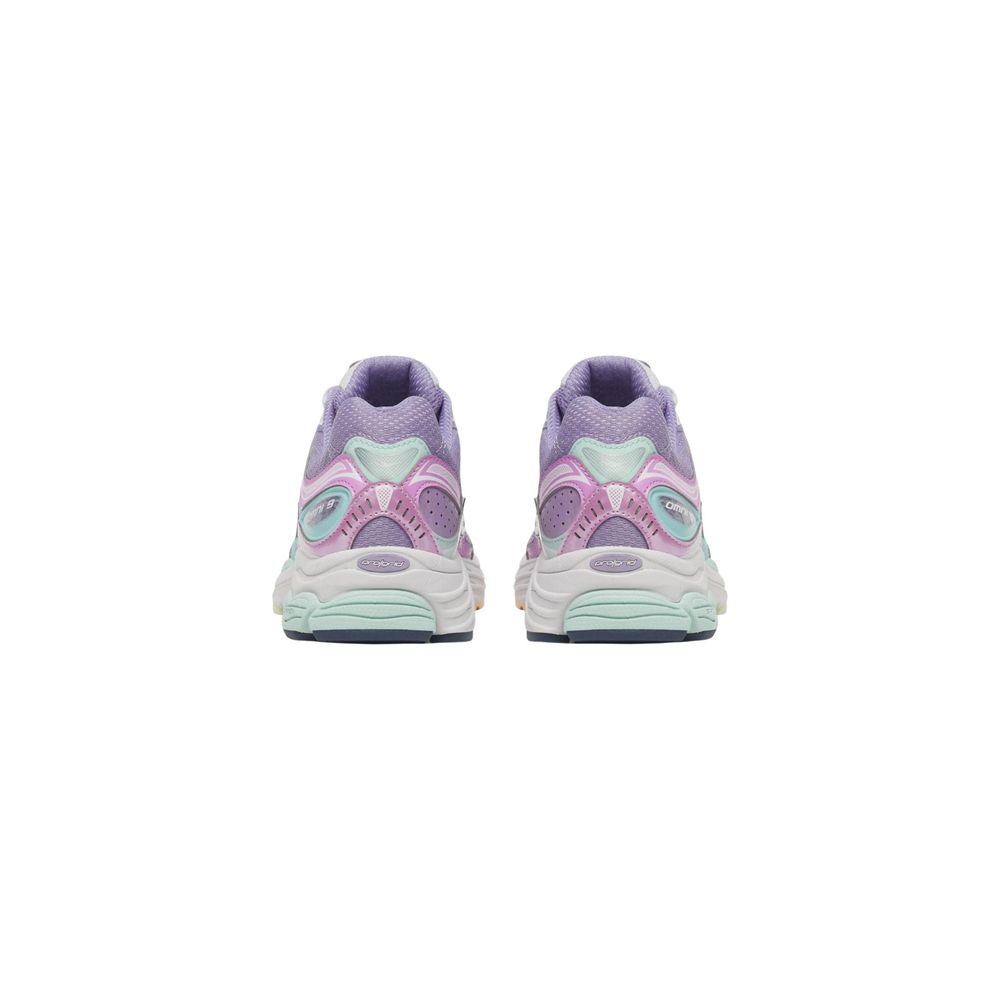 Women’s Saucony Bicolor Synthetic Athletic Sneakers