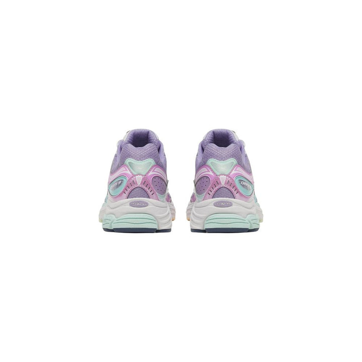 Women’s Saucony Bicolor Synthetic Athletic Sneakers