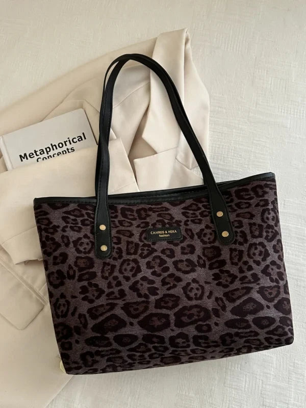 Women’s Stylish Large Polyester Shopping Bag with Roomy Design