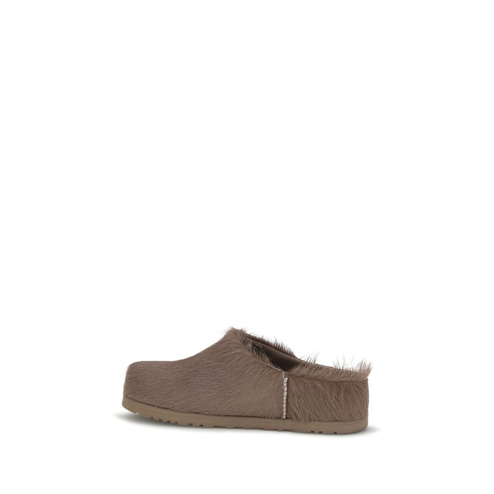 Women’s Ugg Brown Nubuc Leather Clogs